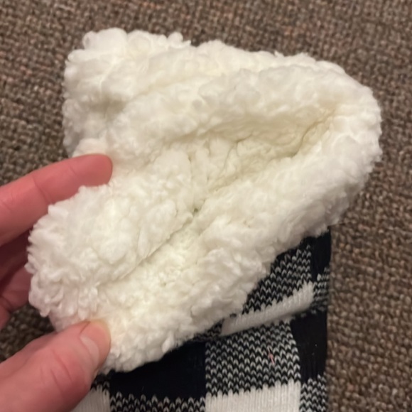 Cozy reading socks - Picture 2 of 5